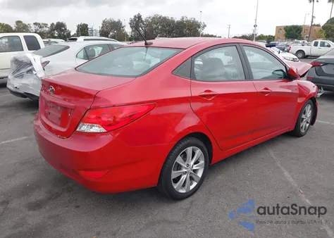 2013 Hyundai Accent Gls z USA, uszkodzony, nr VIN KMHCU4AE7DU479496